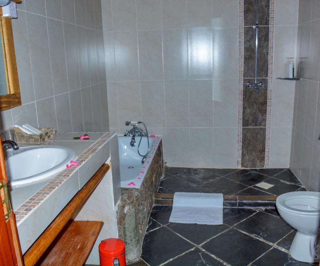 Mwanzo Lodge Naivasha Exterior photo